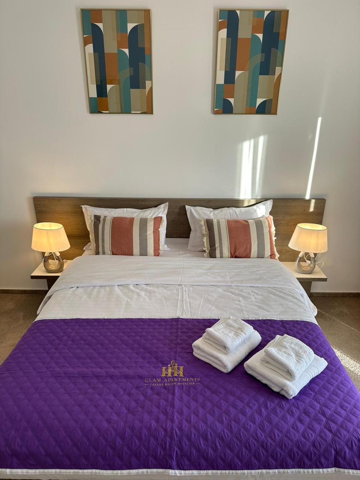Luxury Glam Apartments & Studios Near Coresi Mall Μπρασόβ Εξωτερικό φωτογραφία