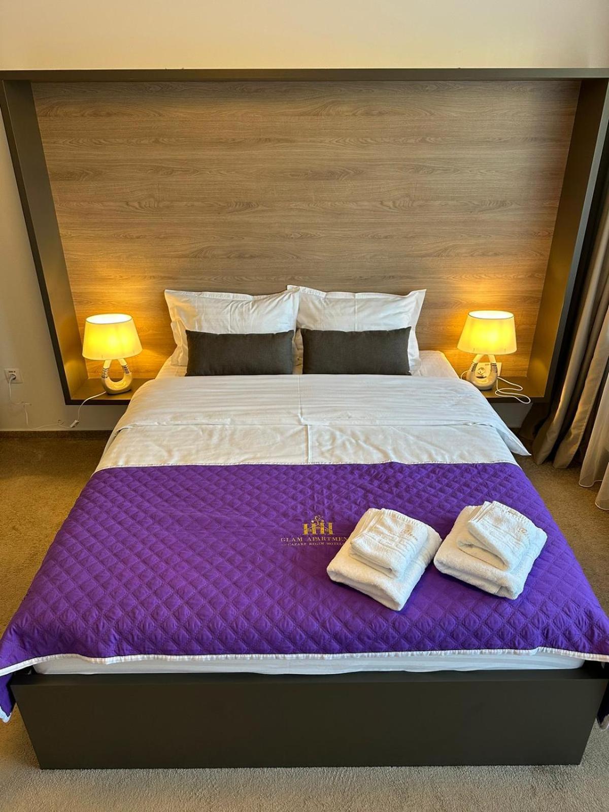 Luxury Glam Apartments & Studios Near Coresi Mall Μπρασόβ Εξωτερικό φωτογραφία